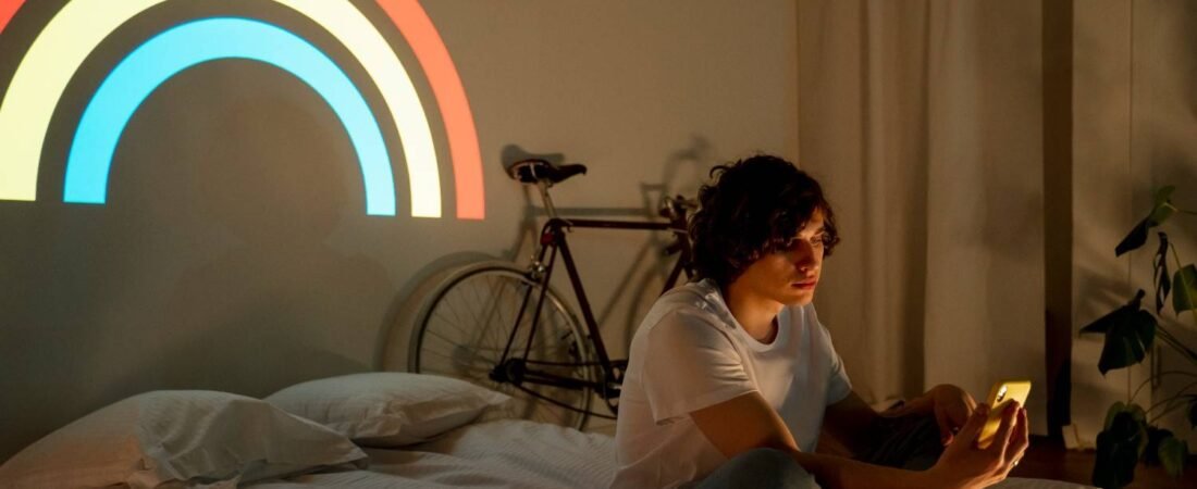 Smart Bedroom Lighting Without Ceiling Lights: Create a Modern Automated Space